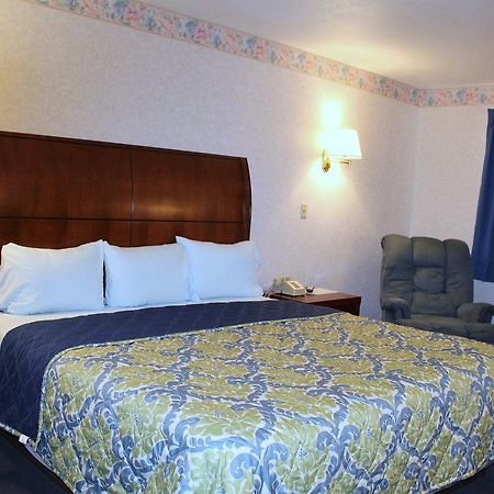 Americas Best Value Inn Of Decatur Exterior photo