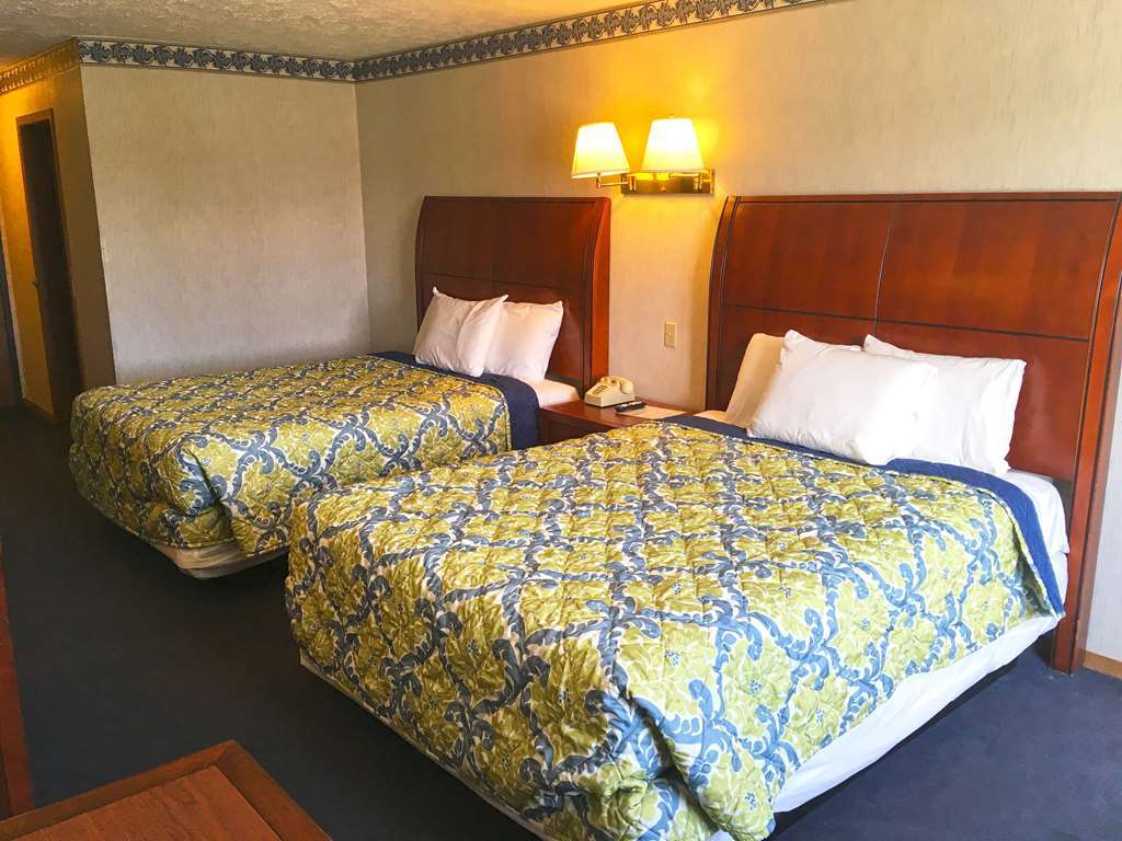 Americas Best Value Inn Of Decatur Room photo