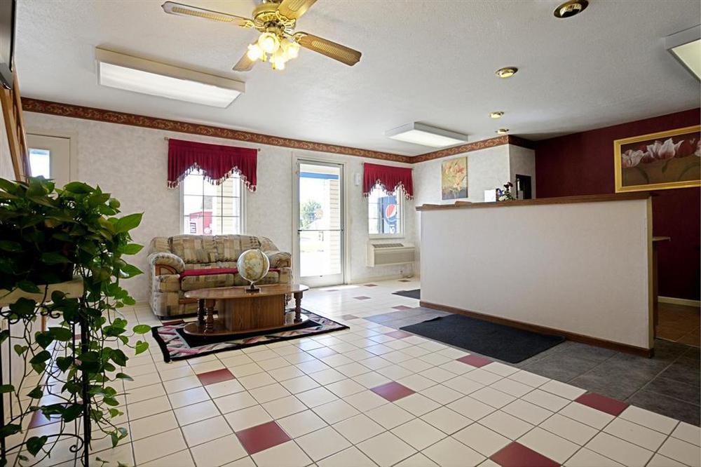 Americas Best Value Inn Of Decatur Interior photo